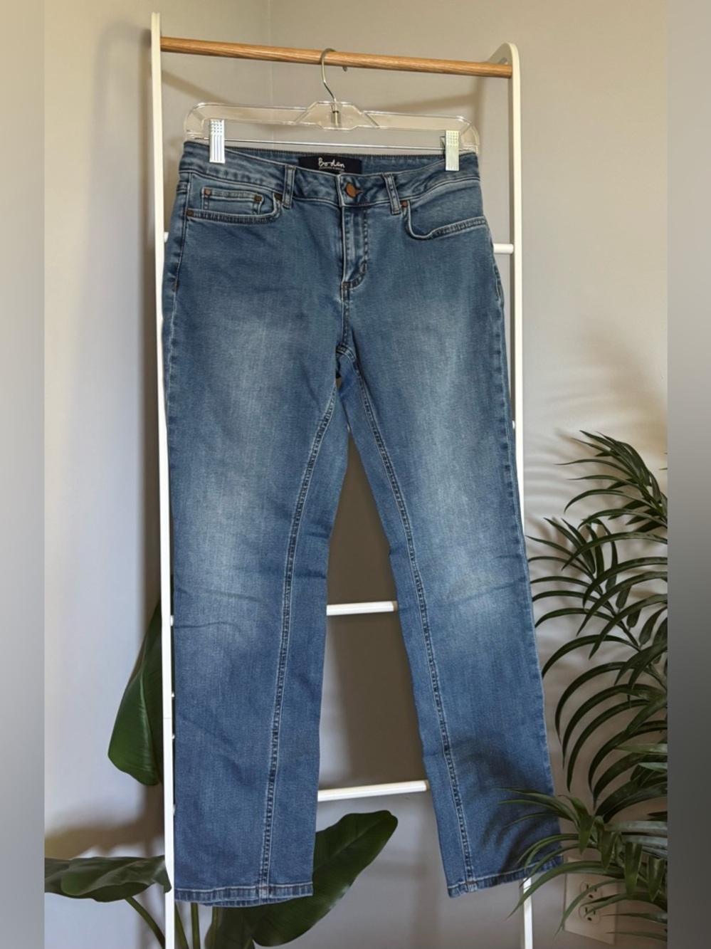 Boden Women's Light-Mid Blue Straight Leg Jeans - Picture 4 of 16